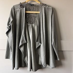 Bua Bua Crocheted‎ Lace Cardigan Medium Open Waterfall Green Boho Waffle Knit